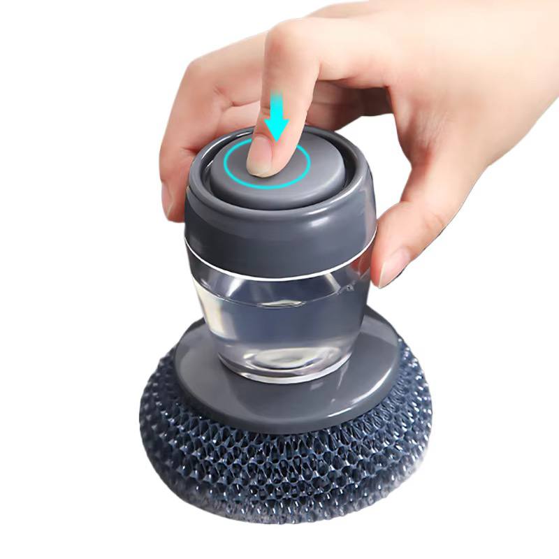 02 Brosse avec réservoir intégré